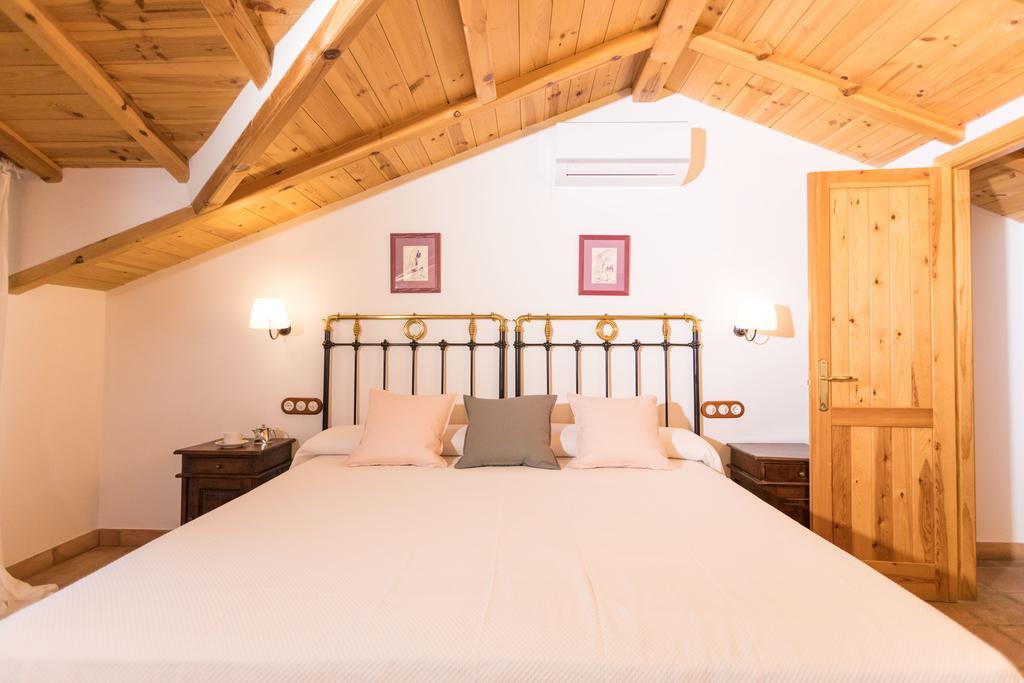 Calerilla Hotel (Adults Only) Burunchel Εξωτερικό φωτογραφία